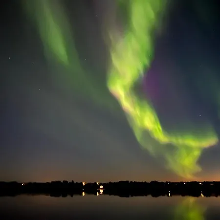 Riverside Aalto Borealis בית נופש *