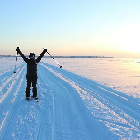 Loma-asunnot Riverside Aalto Borealis