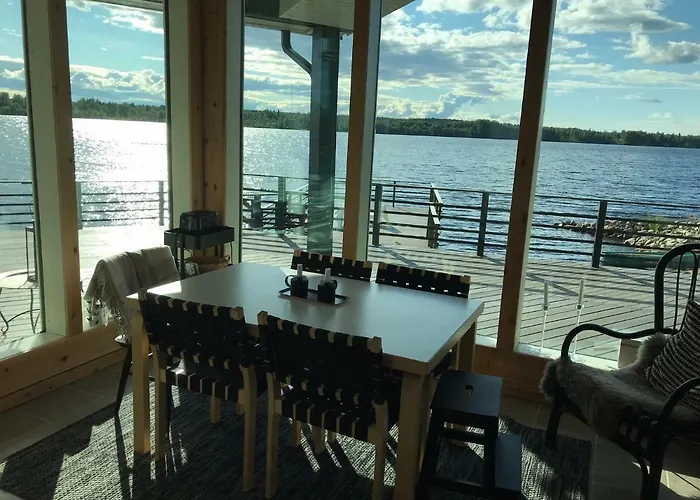 Riverside Aalto Borealis 度假居 *