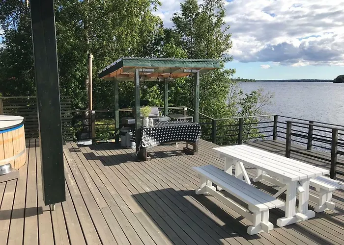 度假居 Riverside Aalto Borealis *